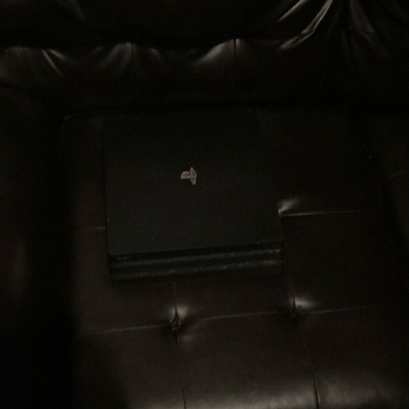 I agree selling a ps4 - Picture 1 of 1